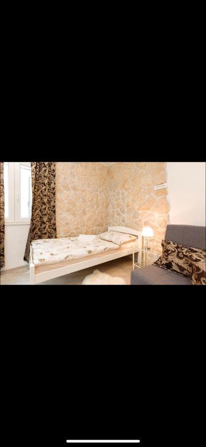 Apartment Vijoleta In City Centre สปลิท ภายนอก รูปภาพ
